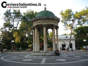 Lecce_villa foto cas